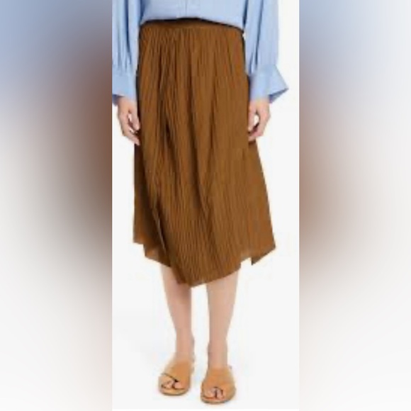 VINCE Silk Blend High Rise Crinkle Pleated Midi Skirt - Tan - Size M - Picture 6 of 9